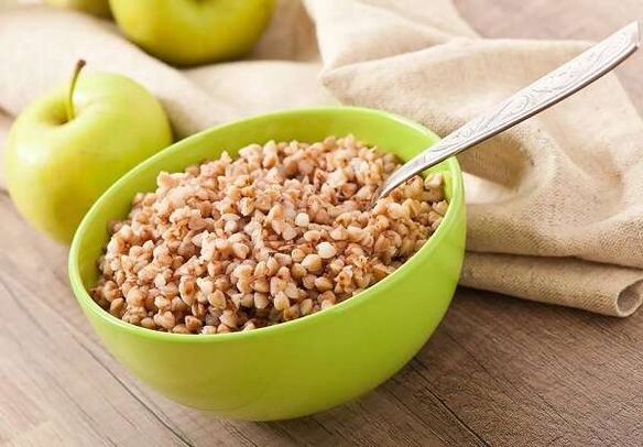 Buckwheat porridge pisua galtzeko